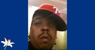 Mario Lowe's Instagram, Twitter & Facebook