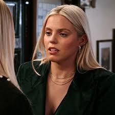 THE WOODS DON'T GIVE A SHIT! — leightonxmurray: LEIGHTON MURRAY