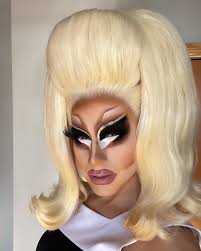 Somebody lied to her several times and told her that she was fly, hot and  sexy and beautiful and she's nothing like that. She's nothing of the sort.