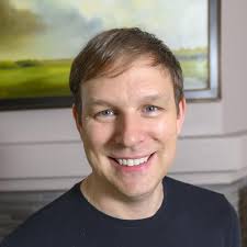 Brooks elected as Erie's new mayor