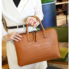 Serviette cuir, serviette coton.elle apporte aux actifs un confort d'utilisation grâce à ses nombreuses solutions de rangement et ses poches. Pochette D Ordinateur Sac De Bureau Pour Dames Porte Documents Femme Cadre D Affaires Serviette Pour Femmes En Cuir Sac A Main Decontracte Totes13 14 Pouces Pu Aliexpress