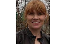 Carol Hemphill's Instagram, Twitter & Facebook