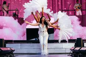 Kali Uchis Kicks Off For the Girls Tour at Sueños 2026, Reveals She Has a ‘Whole Album Done’