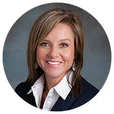 Rachelle Pechacek's Instagram, Twitter & Facebook