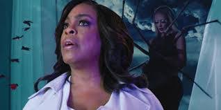 Eloise Benedict's Instagram, Twitter & Facebook