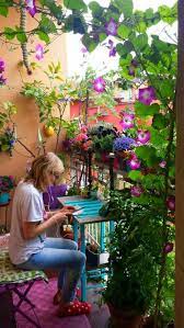 80 Cute Simple Tiny Patio Garden Ideas Http Seragidecor Com 80 Cute Simple Tiny Patio Garden Ideas Small Balcony Garden Balcony Decor Balcony Garden