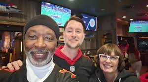 F<_k hopefully he will be ready by the season starts .