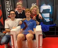 Jannik sinner (born 16 august 2001) is an italian professional tennis player. Who Is Jannik Sinner S Mother Singlinde And Father Johann Tennis Tonic News Predictions H2h Live Scores Stats