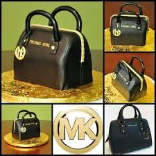 Purse Cake Michael Kors Diese Und Weitere Taschen Auf Www Designertaschen Shops De Entdecken Handtasche Torte Michael Kors Kuchen Handtaschen Kuchen