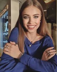 Paul Nuzzo (itchypalmz77)