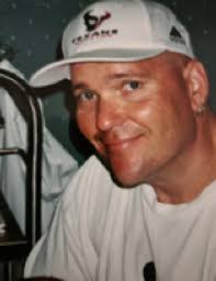 Wade Hickman's Instagram, Twitter & Facebook