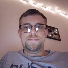 5'1 and 99 lbs, kinda shy, outdoorsy and rough around the edges. Would you  give me a chance?