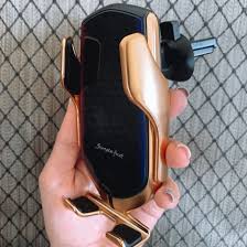 Intelligente Kabellose Handyhalterung Und Ladegerat Fur Autos Deluxe Handyhalter Auto Suchen Halterung