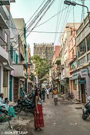 It's on the banks of the river vaigai, and has been a major settlement for two millennia. India Some Eating A Lot Of Praying And A Little Loving In Madurai What It S Really Like Staying At An Ashram