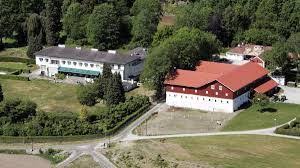 Geboren und aufgewachsen ist harald v. Skaugum