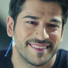 1 180 Me Gusta 23 Comentarios Burakozcivit Italy Burakozcivititaly En Instagram The Missing Smile Burakozcivit Burakozcivit Italy