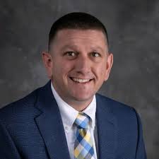 Parker Muirbrook's Instagram, Twitter & Facebook