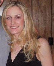 Courtney Poe's Instagram, Twitter & Facebook