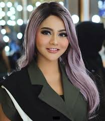 Dapat Kiriman Gaib, Jenita Janet Didatangi Pocong Wajah Gosong