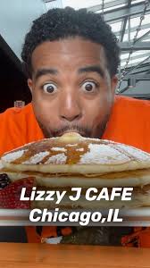 We went to visit @lizzyjcafe ( created by @itsjamiegilmore )at  @timeoutmarketchicago and we SMASHEDDDDD. Here at @lizzyjcafe new location,  you can have breakfast daily with items like shrimp Po boy, ...