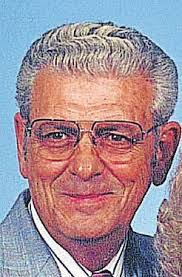 Ahmed Flores's Instagram, Twitter & Facebook