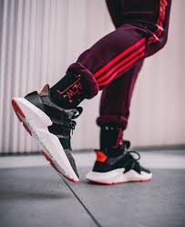 Follow Illumilondon For More Streetwear Collections Illumilondon Tenis Mulher Moda Masculina Tenis