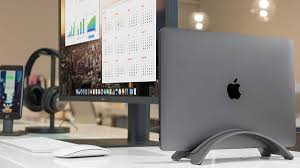 I have a dual monitor setup with a macbook pro (retina) 13 and 24 external dell monitor (via this means i find it more convenient to put the dock on the top screen, displaying all the time. How To Use Your Macbook In Closed Display Clamshell Mode