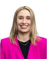 Kerri Crabtree's Instagram, Twitter & Facebook