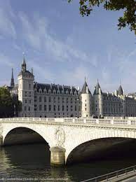 In this place you will feel a very special. Conciergerie