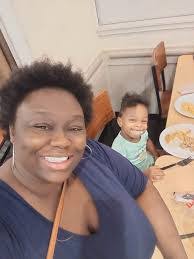 Lynette Mobley's Instagram, Twitter & Facebook