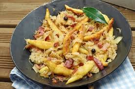 Schupfnudeln Mit Sauerkraut Schupfnudeln Mit Sauerkraut Rezepte Mit Schupfnudeln Sauerkraut Rezepte