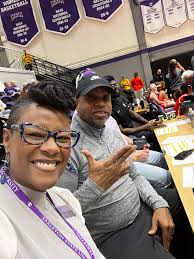 Dana Fitzpatrick, PhD (@DFitzClass)