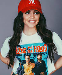 She follows (@jennamyhappiness) on instagram: Jenna Ortega Wiki Age Trivia And Biography Filmifeed