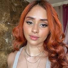 Katy Connell's Instagram, Twitter & Facebook