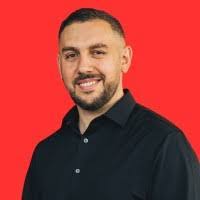 Justin Stedman's Instagram, Twitter & Facebook