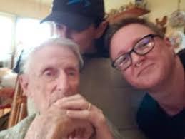 Carla Gatewood's Instagram, Twitter & Facebook