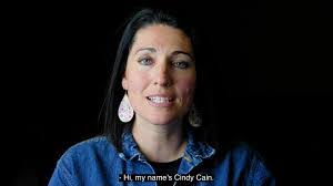 Cindy Cain's Instagram, Twitter & Facebook