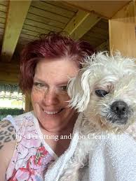 It's a day late but Merry Xmas everyone. I got my online back and opening  up my island. I has presents,money and diy that I would like to share with  anyone needing