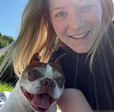 Anita Chestnut's Instagram, Twitter & Facebook