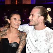 Facebook gives people the power. Dfb Pokal Jorg Dahlmann Nach Spruch Uber Thomalla Als Kommentator Abgesetzt