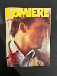 Réception du magazine LUMIÈRE DU CINÉMA n°8 d'Octobre 1977 avec 8 pages sur  la Guerre des Étoiles