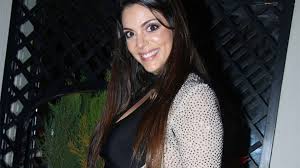 Belu lucius wiki photo sources: Belen Lucius Coronavirus