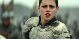 SNEAK PEEK : Kristen Stewart Has An Axe To Grind In "Snow White and The  Huntsman"