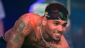 Christopher maurice brown (born may 5, 1989) is an american singer, rapper, songwriter, dancer and actor. Chris Brown Responds To Kanye West S Provocative Famous Video The Hollywood Reporter