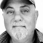 Rod Stewart and Son Face Battery Charges After New Year's Eve Altercation