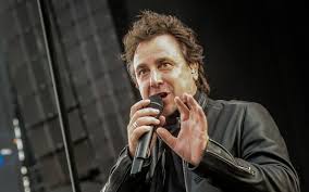 Volgens nieuwe onthullingen was het niet iris hond die voor de breuk tussen marco borsato en leontine zou hebben gezorgd, maar een vakbondsvrouw uit het nederlandse flevopolder. Marco Borsato Is Leontine Al Vergeten En Heeft Nieuwe Relatie Nieuws365