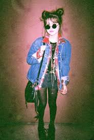 Thebritttt In 2019 90er Mode 90er Party Outfit Und 90er Jahre Mode
