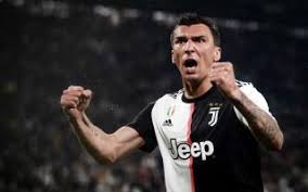Paul ince believes manchester united should abandon their pursuit of mario mandzukic and instead bring zlatan ibrahimovic back to the club. Mario Mandzukic Has Landed In Italy And Is Set To Undergo Ac Milan Medical Caughtoffside