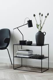 Notre expérience et notre goût pour la découverte nous permettent d'importer tous les mois des meubles indiens ou indonésiens artisanaux en bois massif. Stoneware Pot Anthracite Grey Home All H M Gb Mobilier De Salon Deco Decoration Salon Appartement