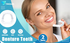 Amazon.com: 2 件組假牙假牙牙齒單板卡入式牙齒自信微笑假牙單面假白牙附2 件迷你鑷子適用於萬聖節男女不良牙齒美白替代品: